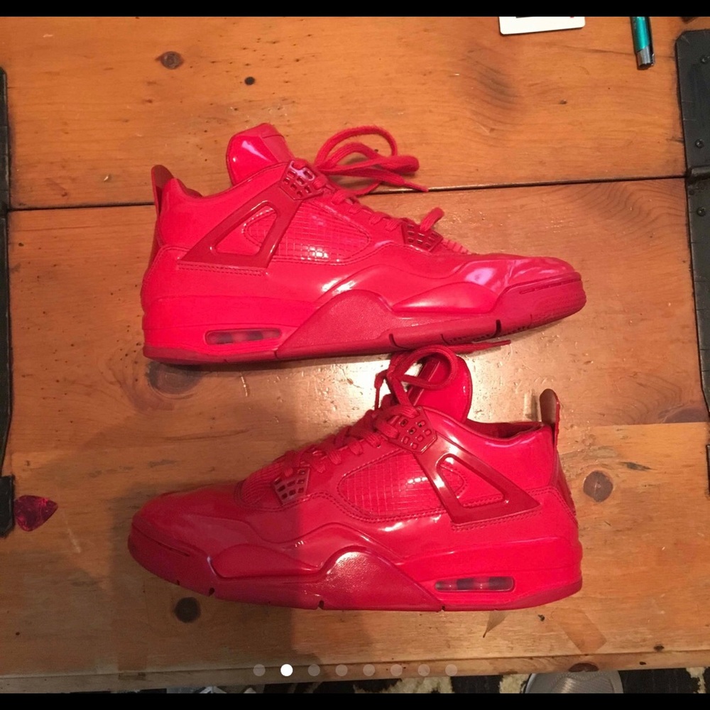 Jordan Red Lab 4s